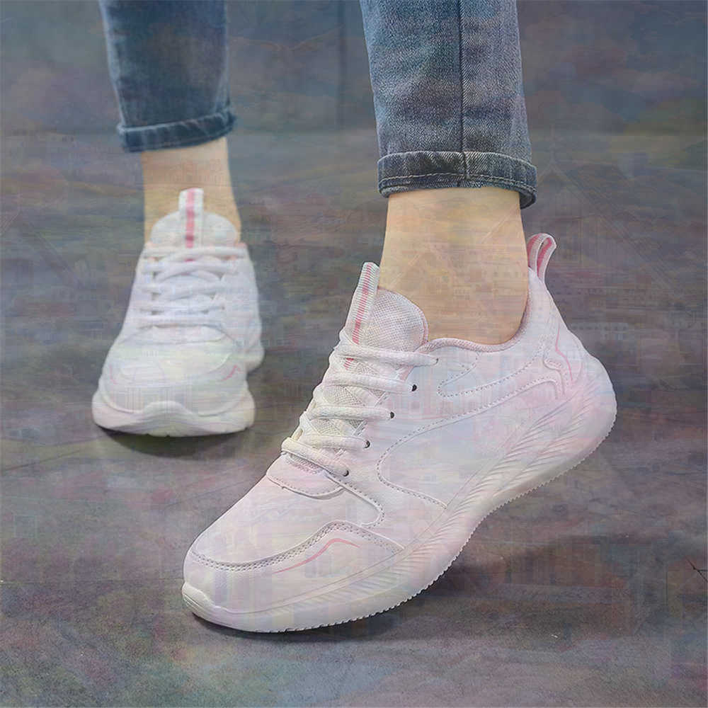 Women Accessories Brand Name - Taille 44 chaussures rétro basses homme