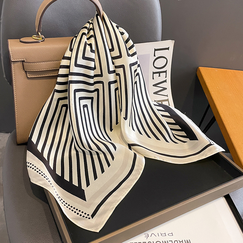Marque de luxe foulard printem - Women Accessories Brands avis et prix