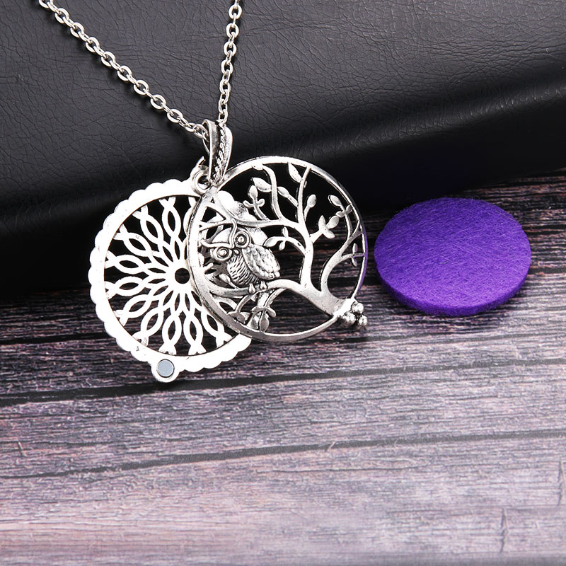 Collier Diffuseur de Château d - Women'S Essential Accessories avis et prix